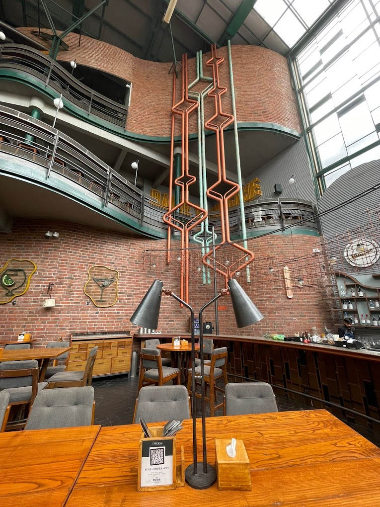 Center Bar